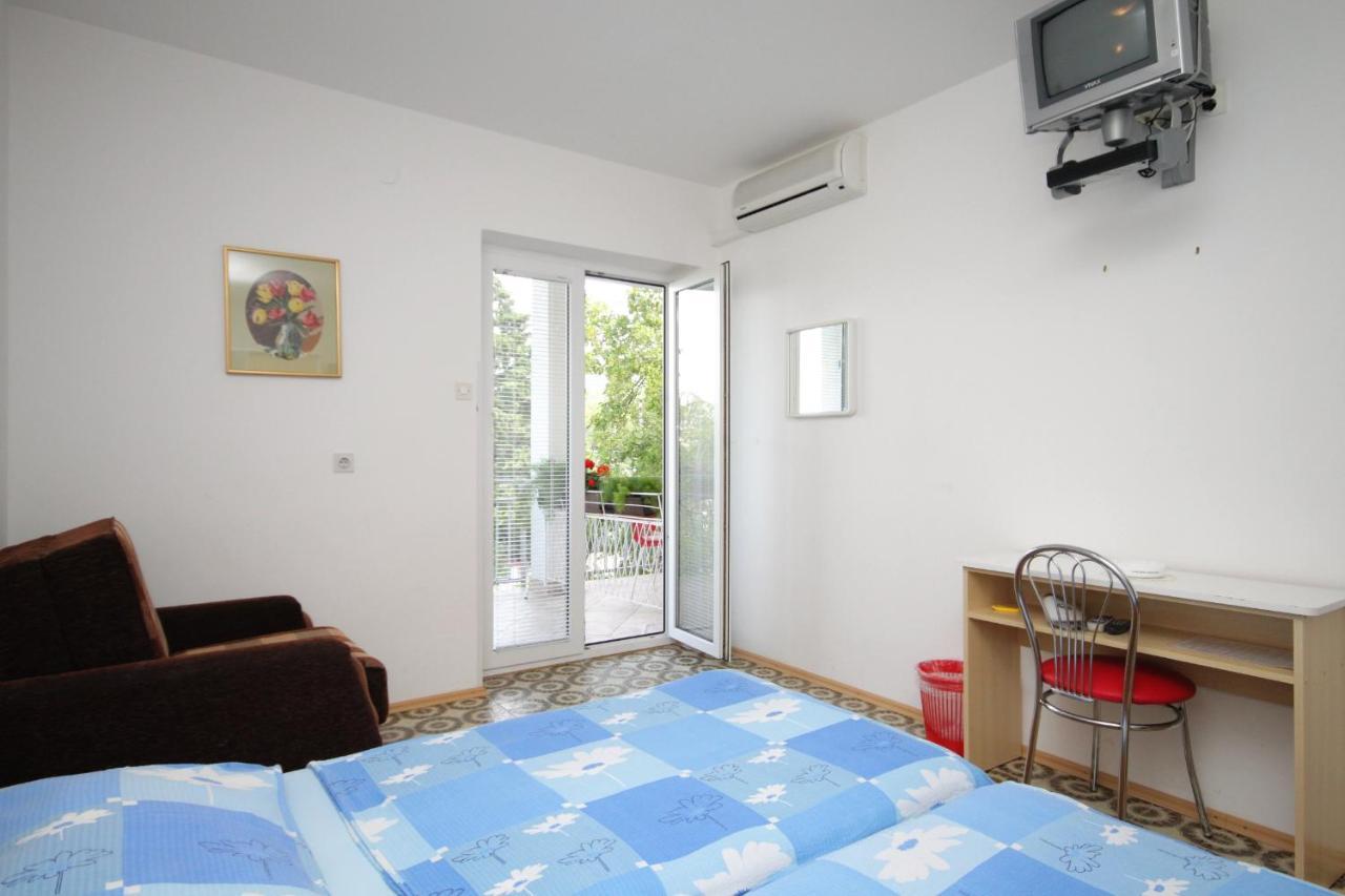 Triple Room Selce 2379D Exterior foto